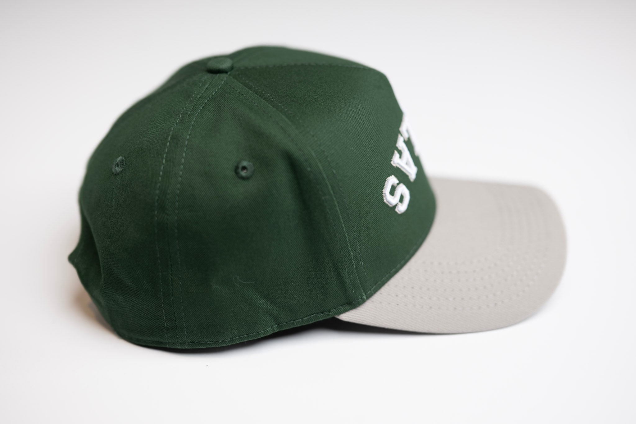 Precurved Dallas snapback - GRAY / FOREST GREEN