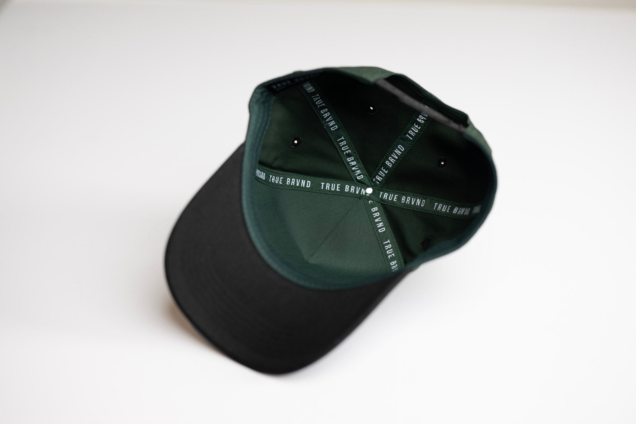 Precurved Dallas snapback - BLACK / FOREST GREEN