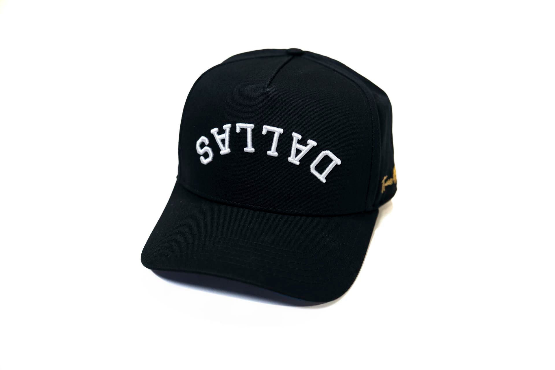 Precurved Dallas snapback - CLASSIC BLACK (Blue Underbrim)