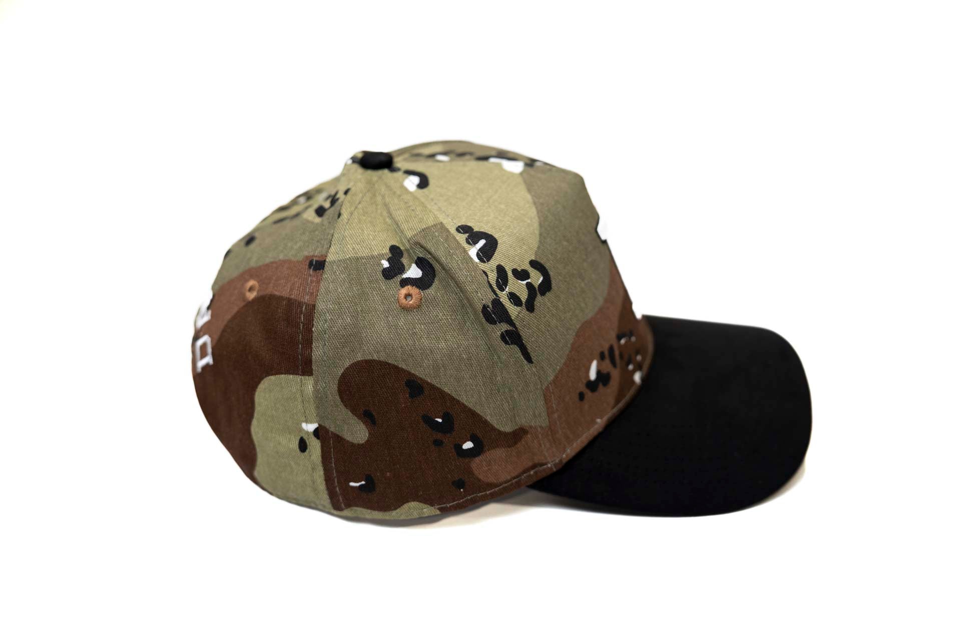 VINTAGE CAMO REVERSE "D" (V2) - BLACK / CAMO