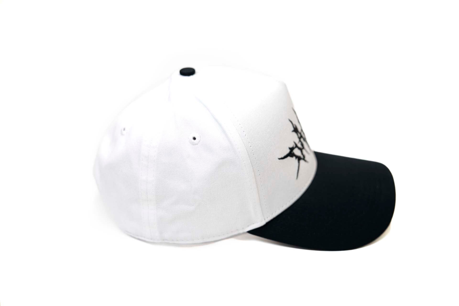 Dallas Gothic "CHAOS" | BLACK / WHITE