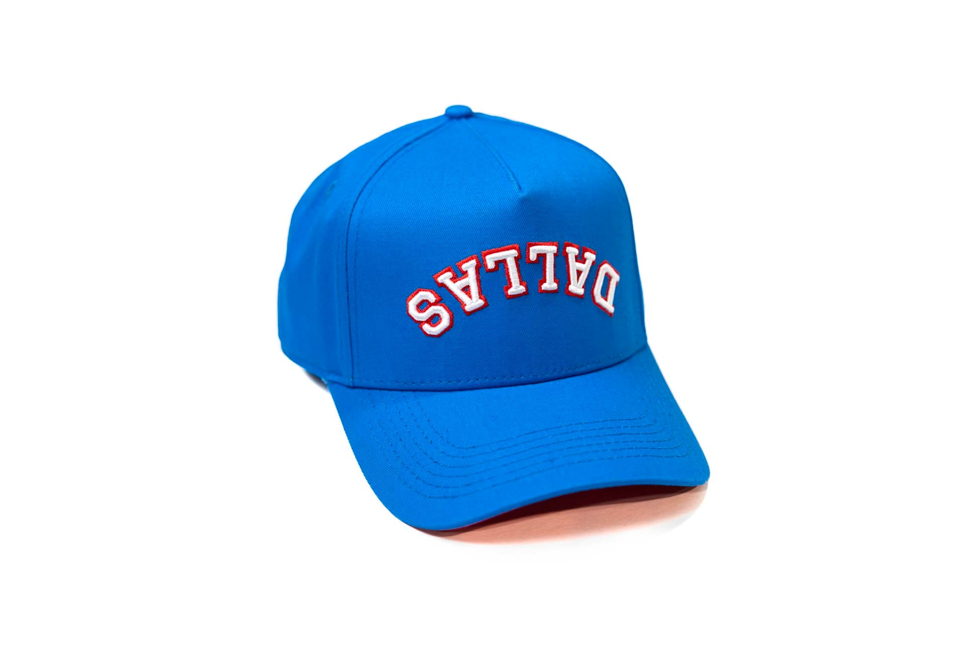 LC - Precurved Dallas snapback - TRUE BLUE (White w/ Red)