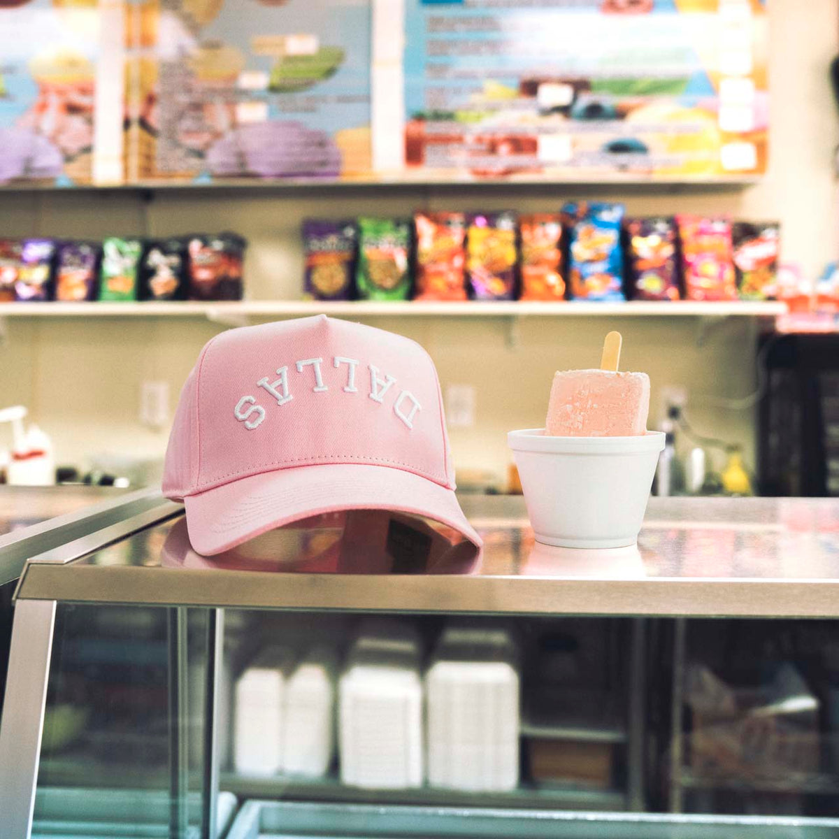 Upside Down Dallas Snapback - PINK