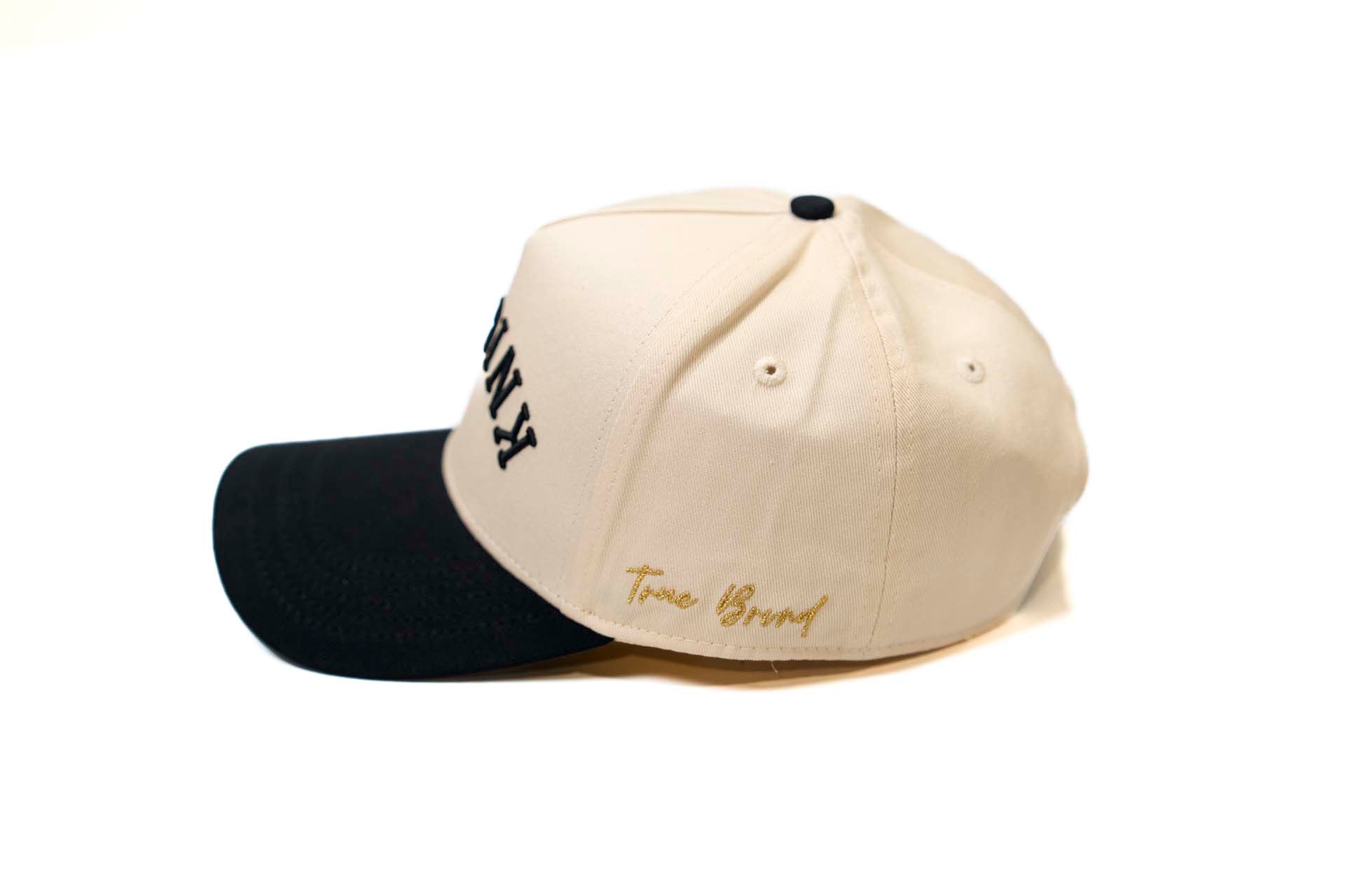 UCF - BLACK / OFFWHITE (USD Knights)