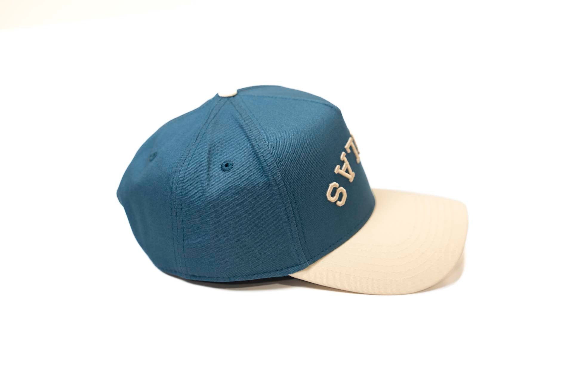 Precurved Dallas snapback - OFFWHITE / STEEL BLUE