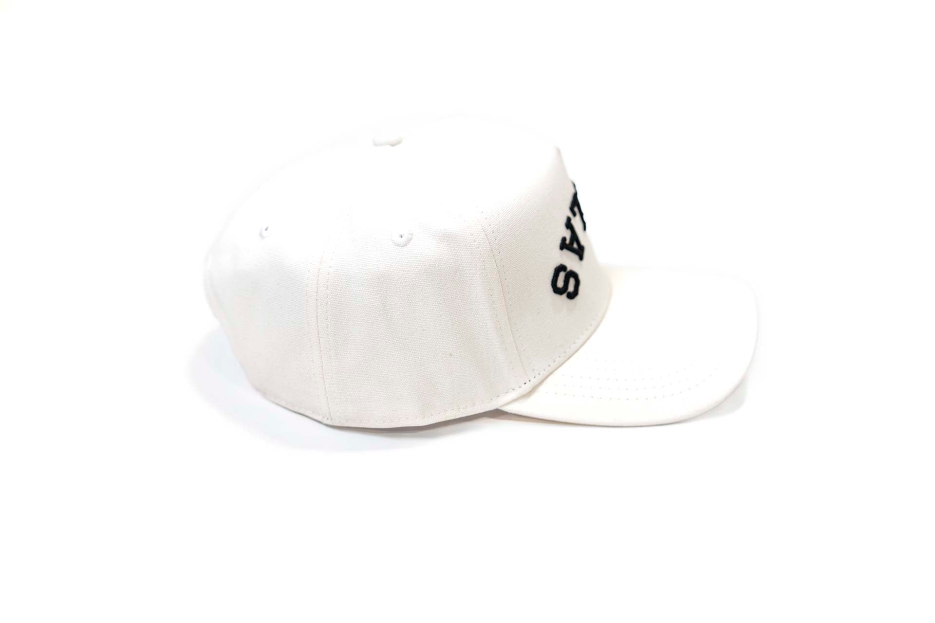 UV-ACTIVATED - WHITE into BLUE