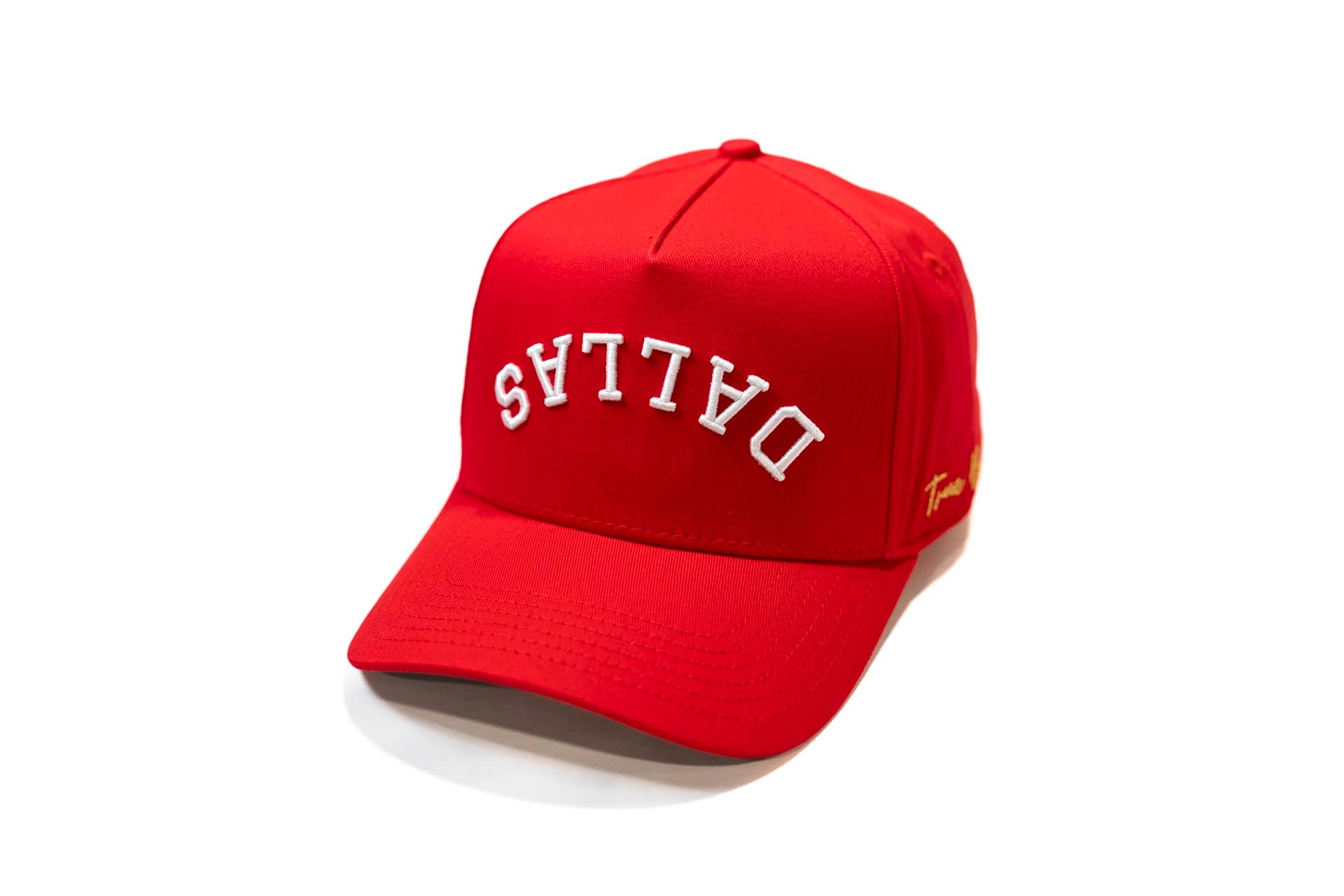 Precurved Dallas snapback - RED