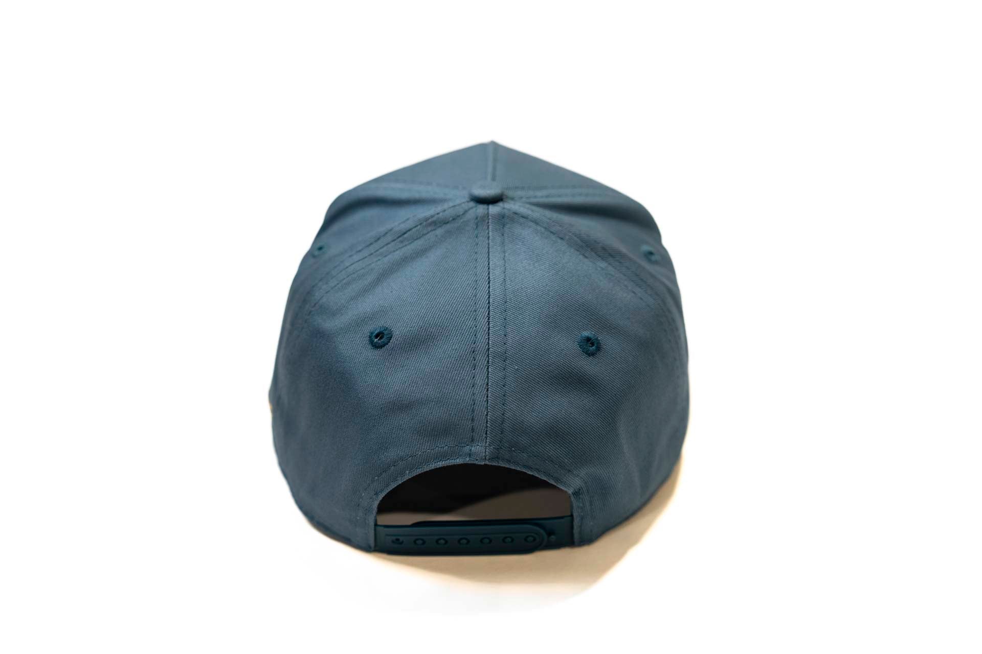 Precurved Dallas snapback - STEEL BLUE