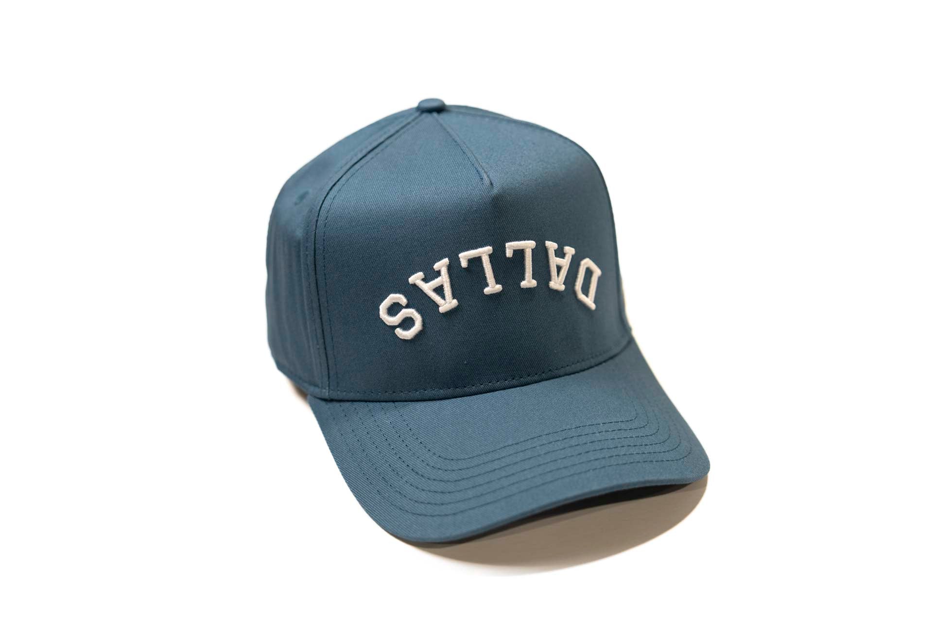 Precurved Dallas snapback - STEEL BLUE