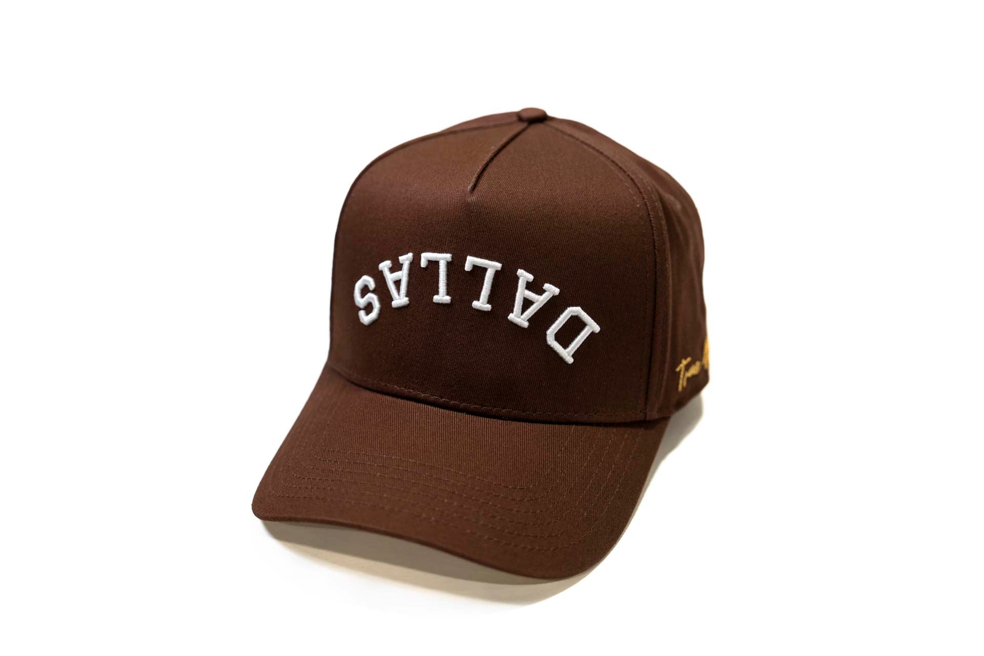 Precurved Dallas snapback - Brown w/cream