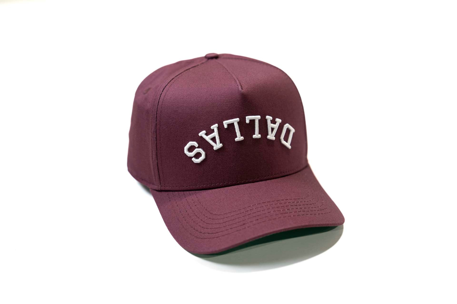 Precurved Dallas snapback - Maroon