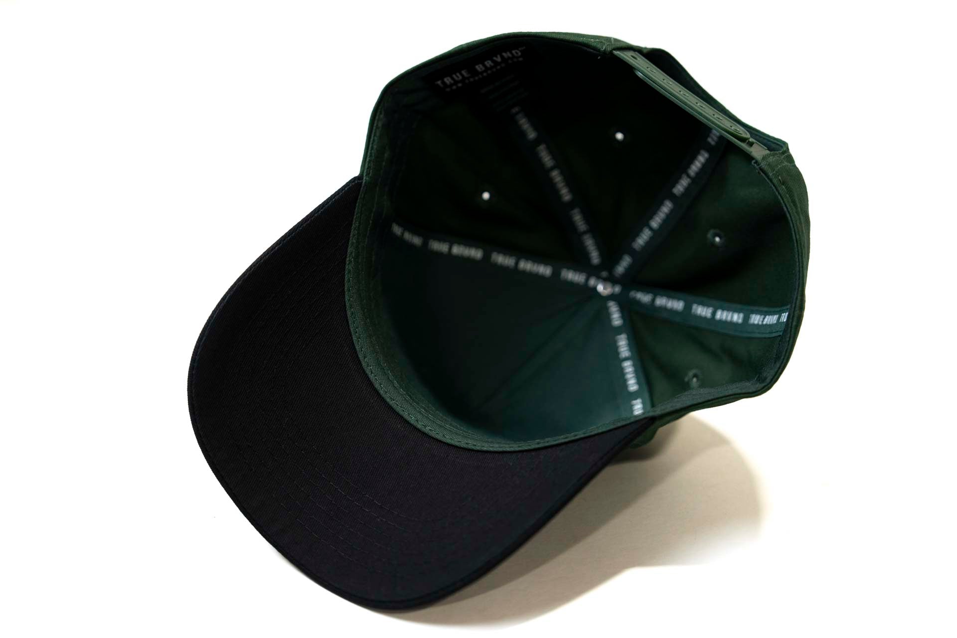 Precurved Dallas snapback - BLACK / FOREST GREEN w/gold