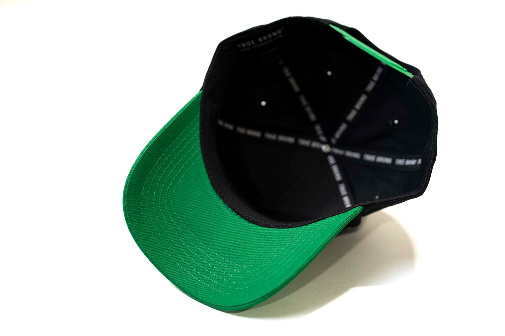 Precurved Dallas snapback - VICTORY GREEN / BLACK