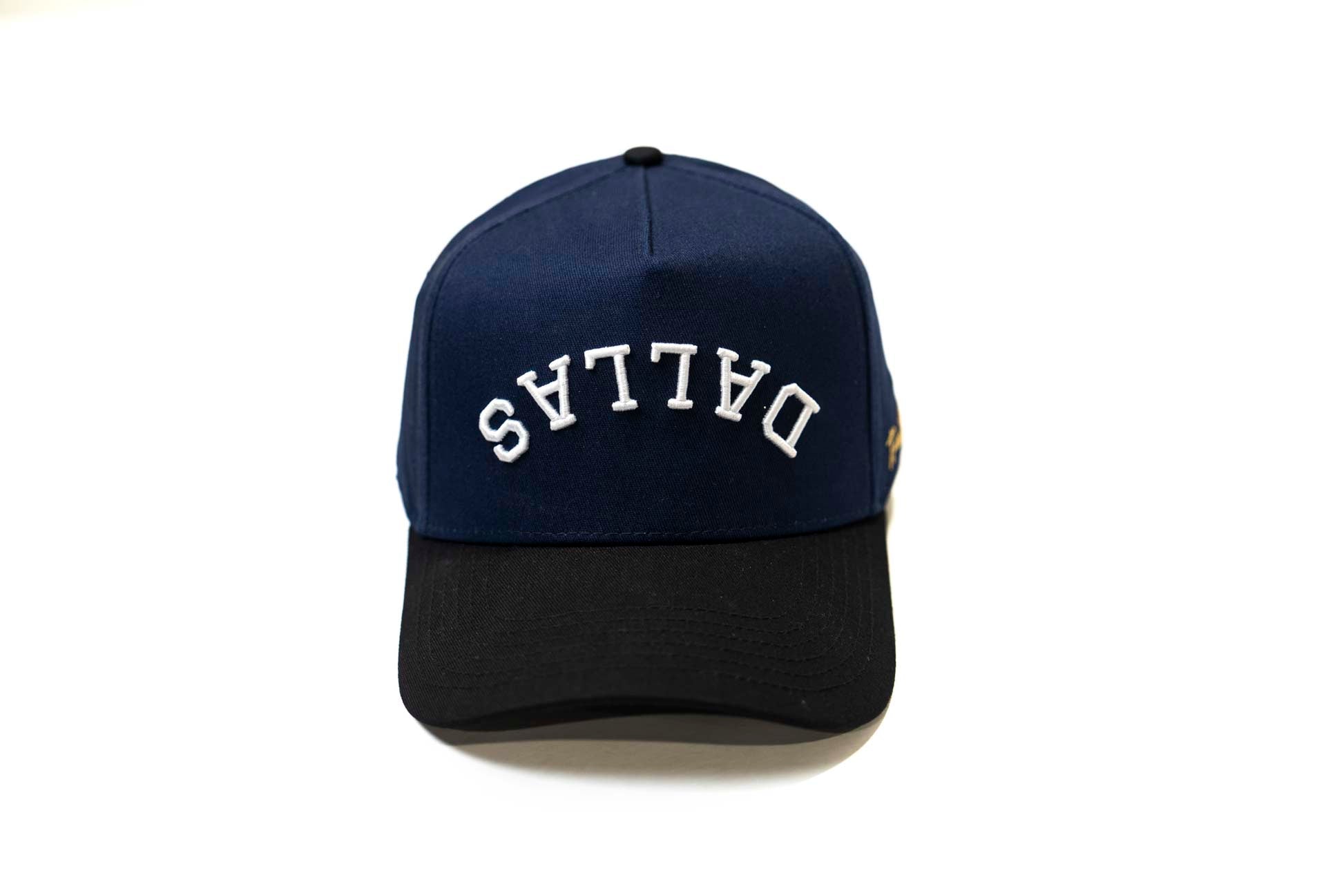 Precurved Dallas snapback - BLACK / NAVY