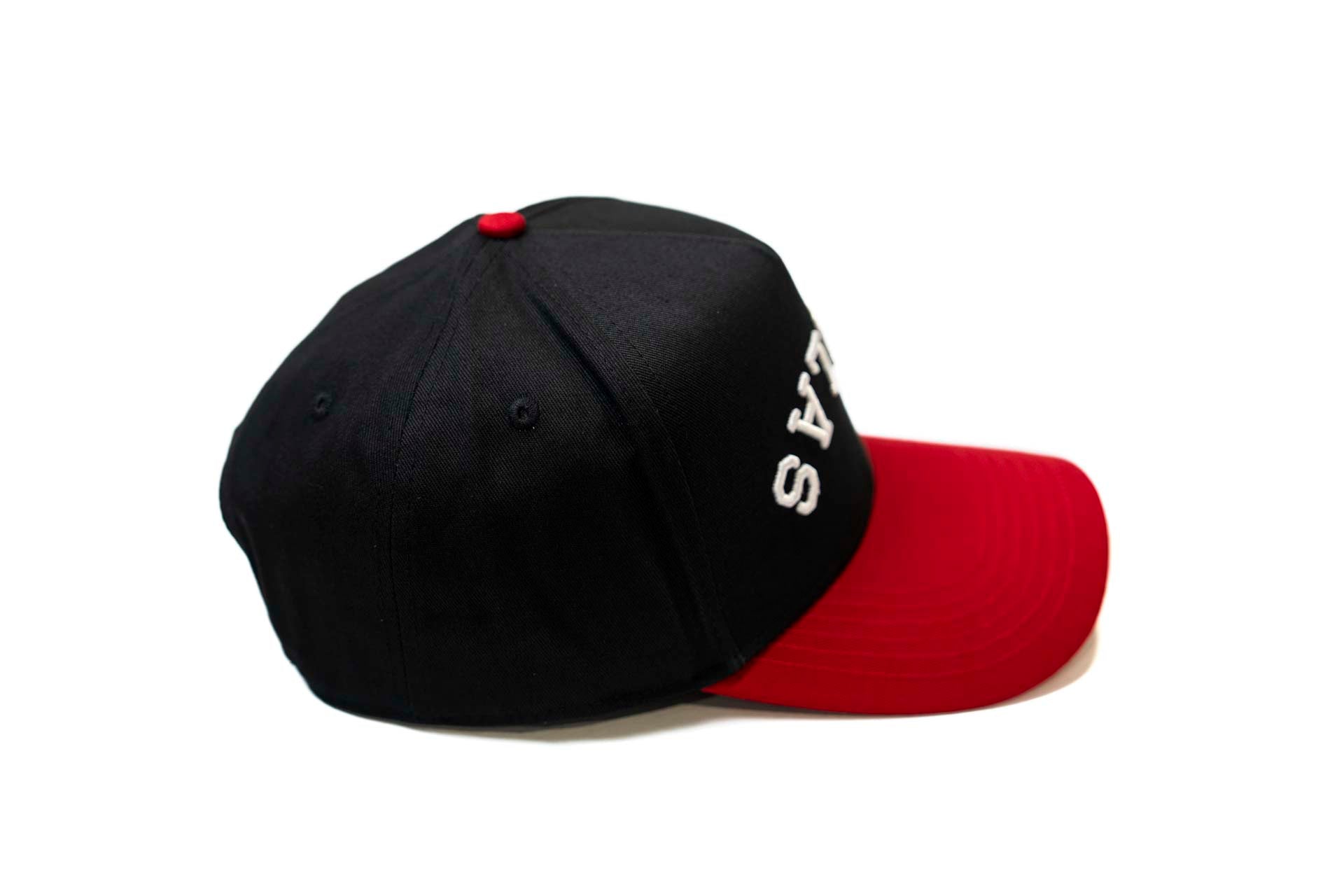 Precurved Dallas snapback - RED / BLACK