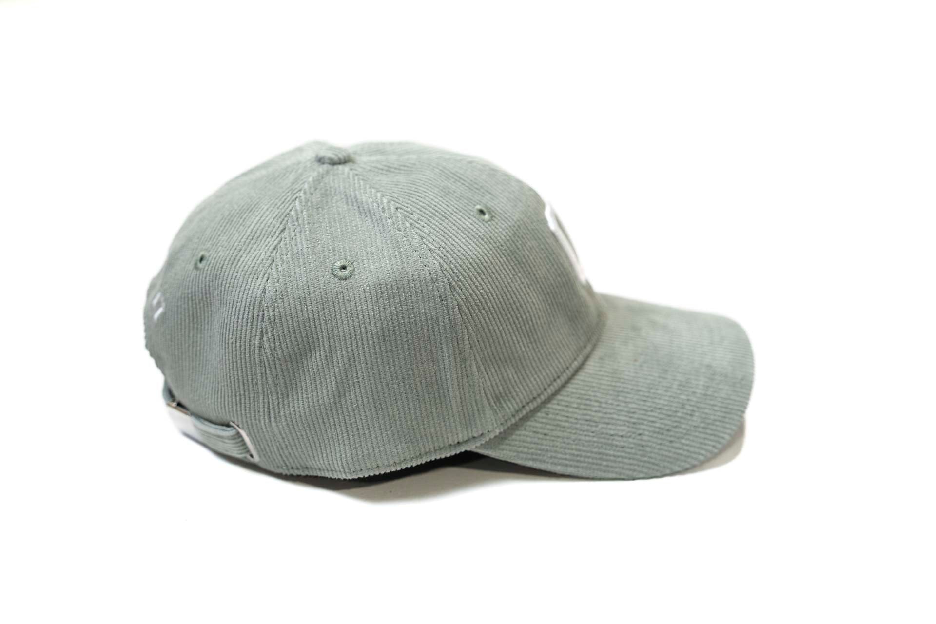 Dad Hat Corduroy V2 - MINT