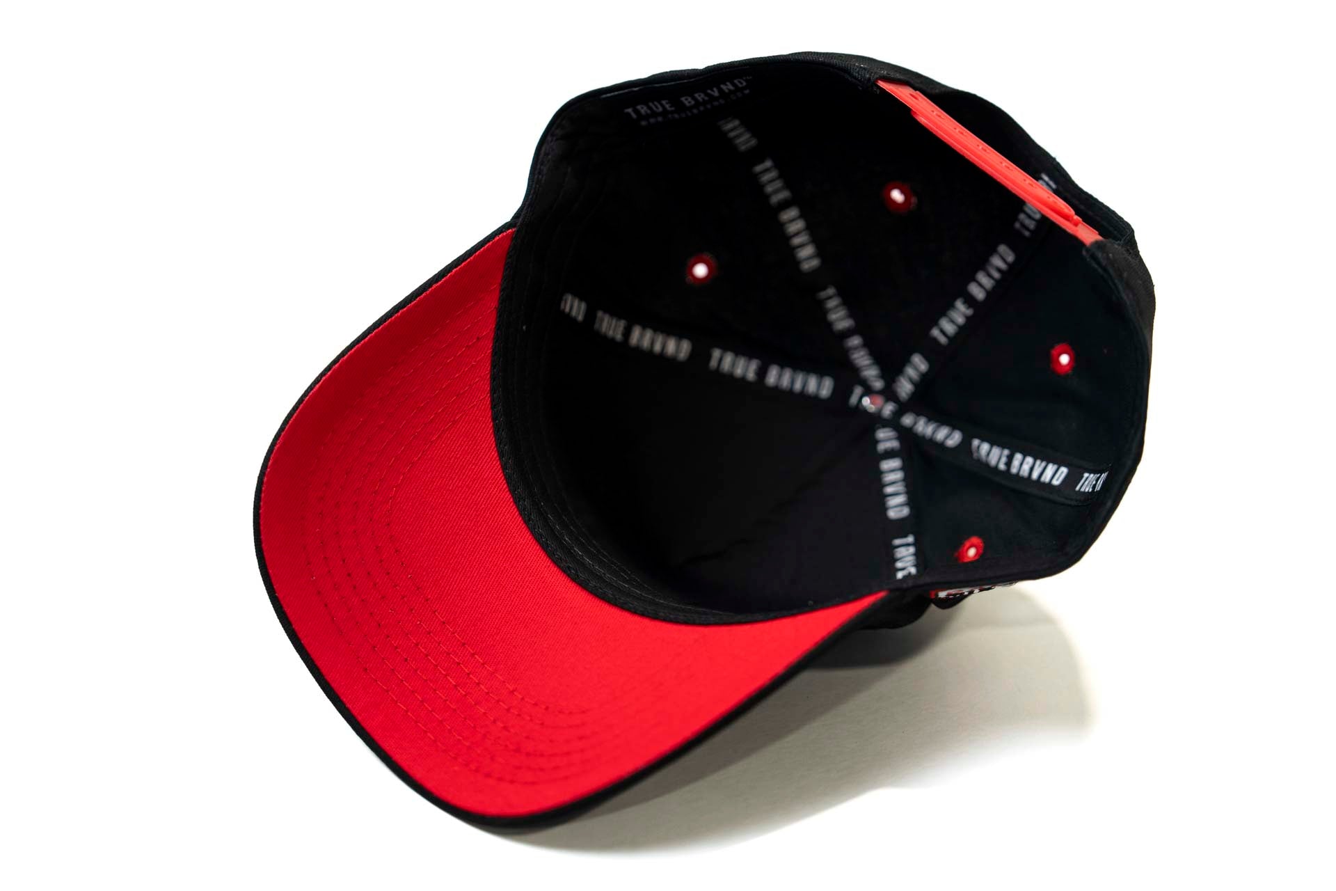 TRUE D HAT - BLACK w/ Red