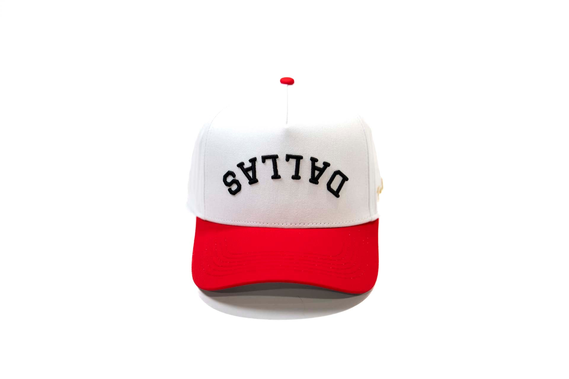 Precurved Dallas snapback - RED / WHITE