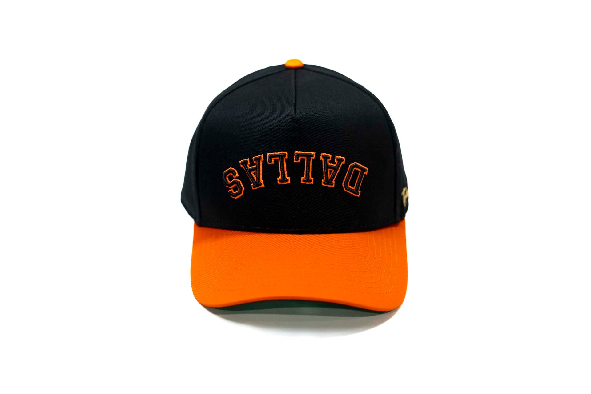 Precurved Dallas snapback - BLACK / ORANGE