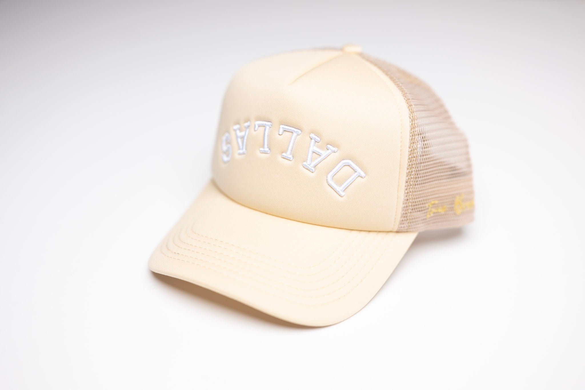 Trucker USD snapback - SAND