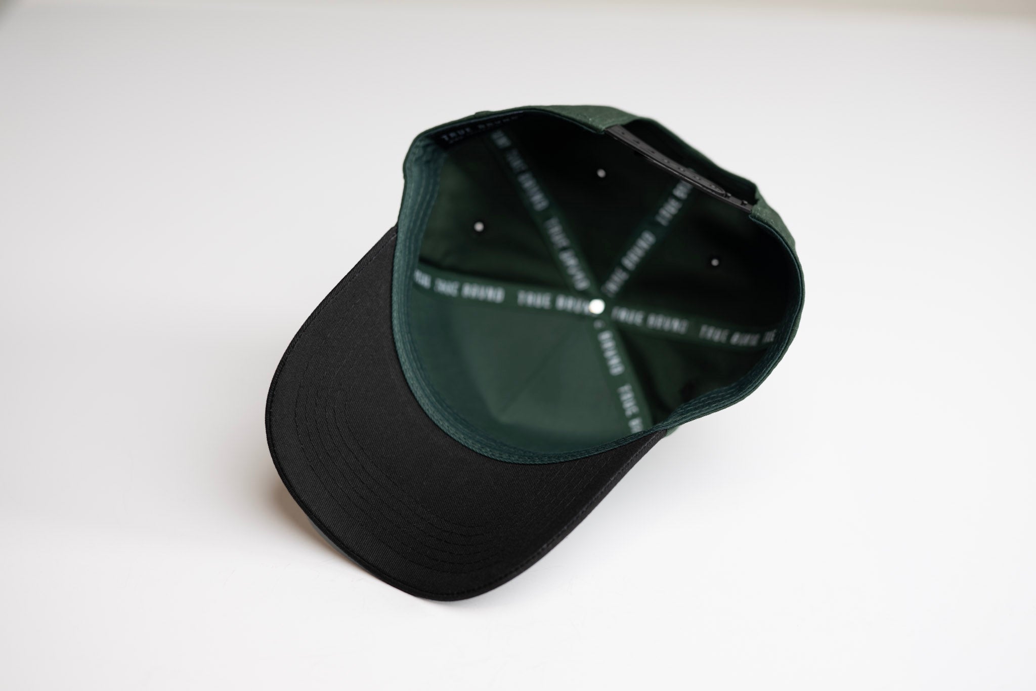 Precurved Dallas snapback - BLACK / FOREST GREEN