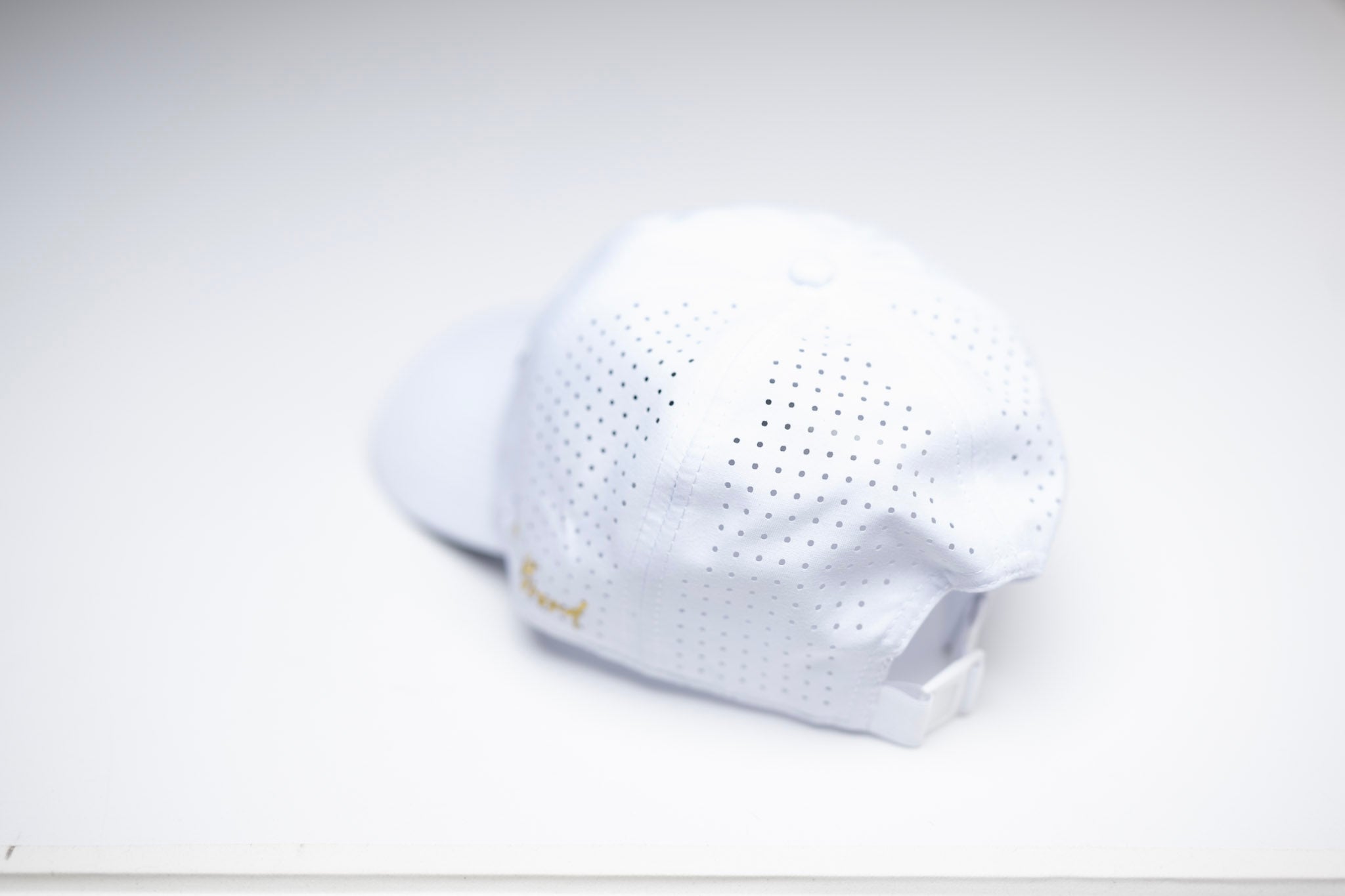 Performance Dad Hat - WHITE