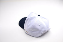 Load image into Gallery viewer, Precurved Dallas snapback - NAVY / WHITE