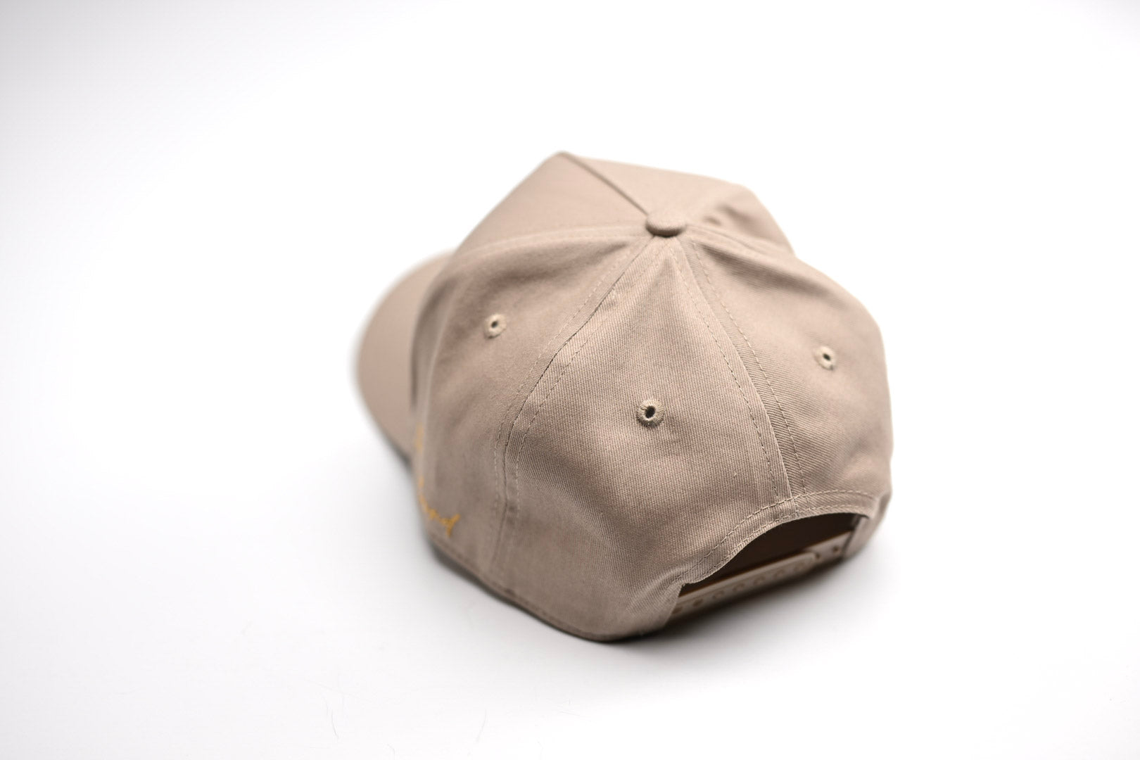 Precurved Dallas snapback - SAND