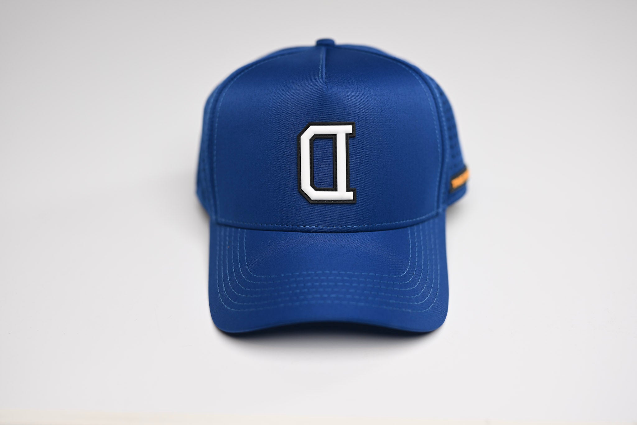 V2 Lightweight Snapback - ROYAL