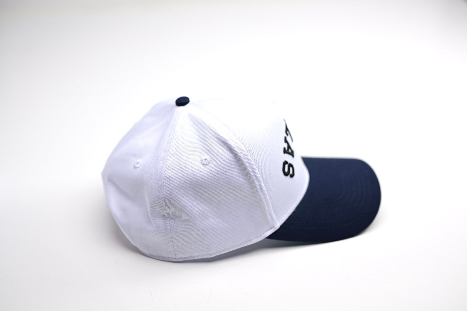 Precurved Dallas snapback - NAVY / WHITE