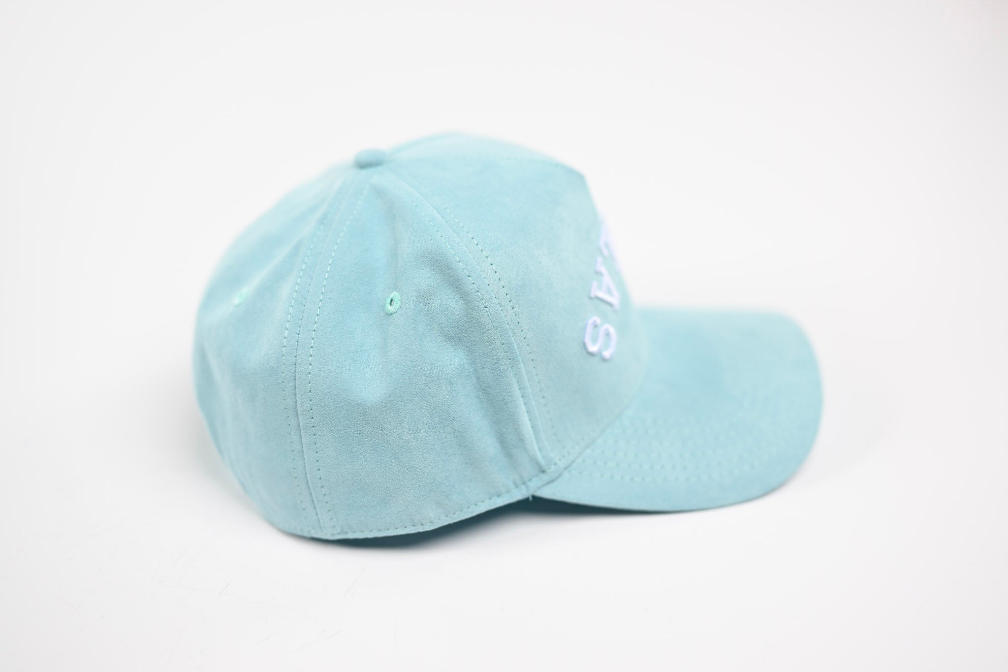 Suede snapback - SKY BLUE