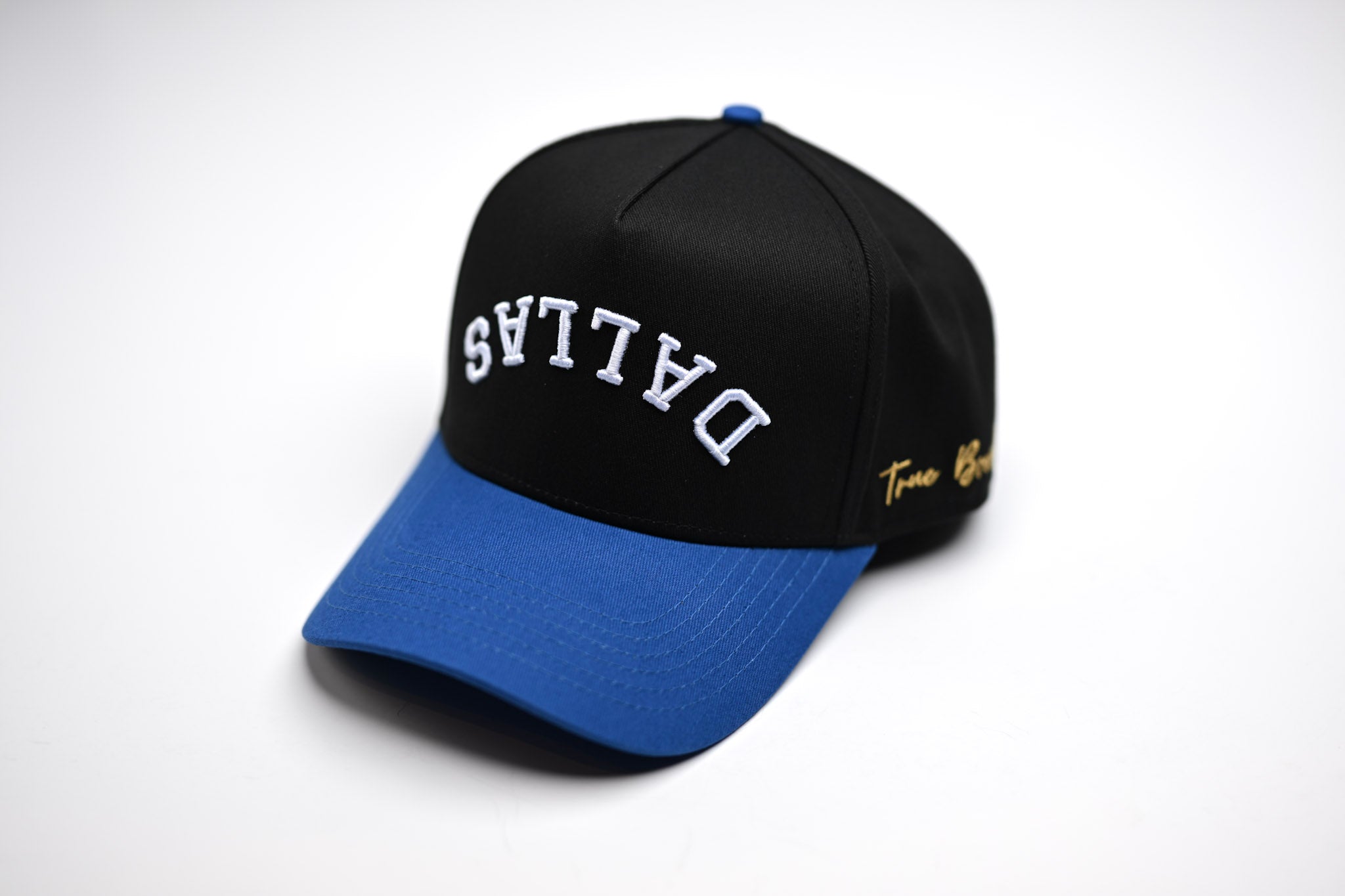 Precurved Dallas snapback - ROYAL / BLACK