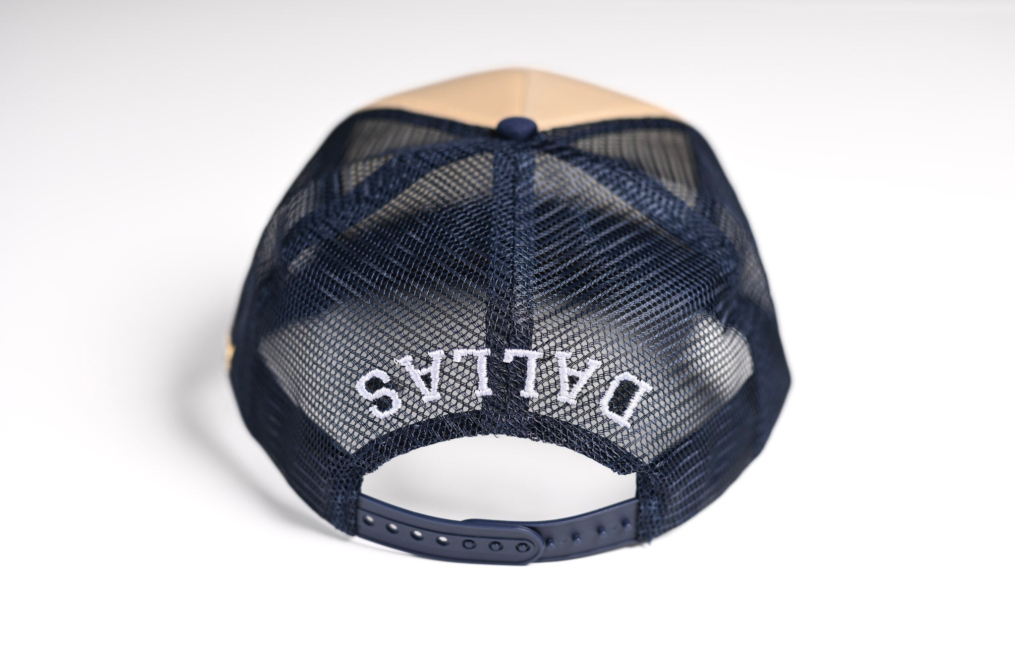 V2 Trucker snapback - NAVY / SAND