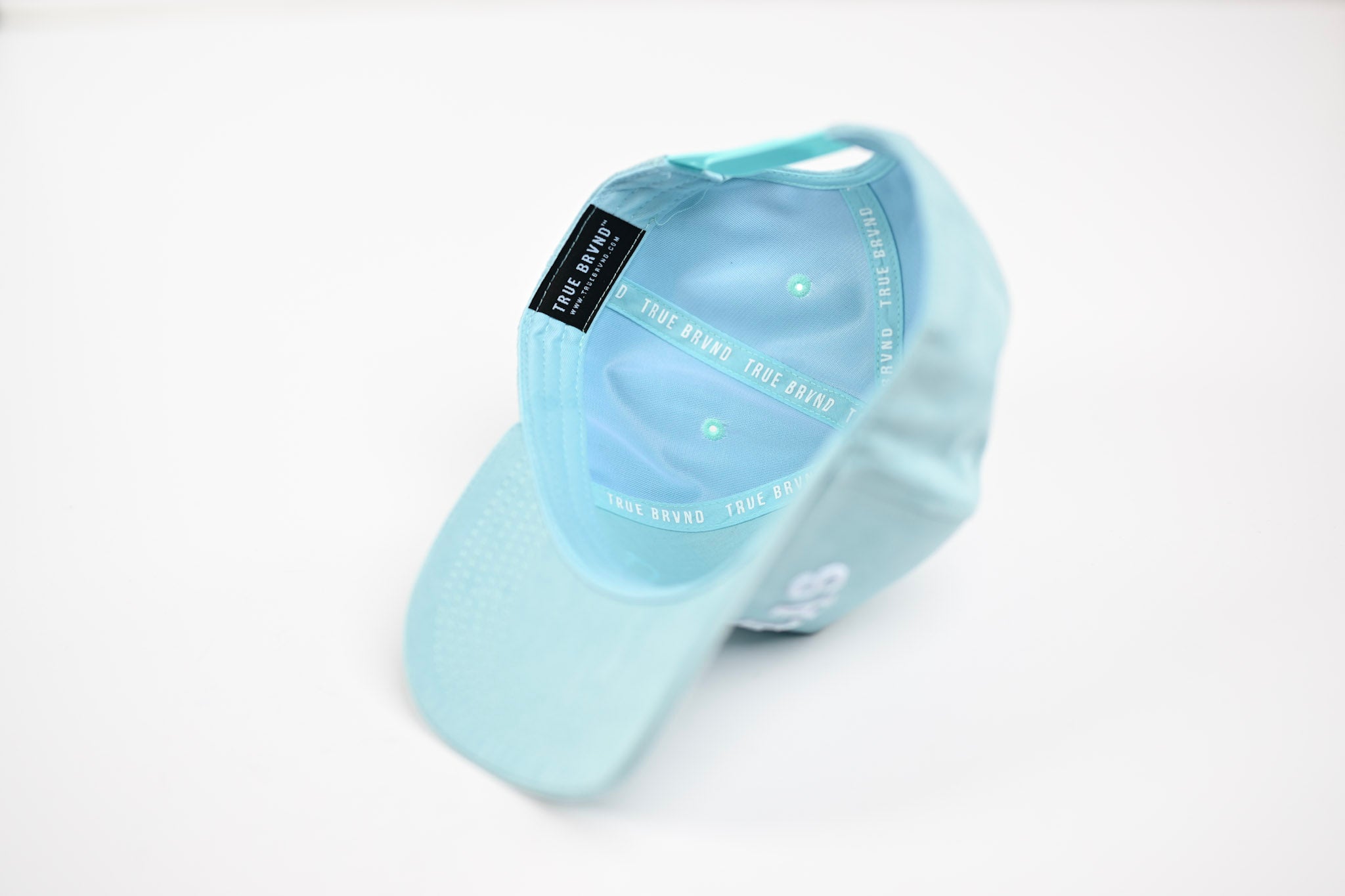 Suede snapback - SKY BLUE