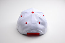 Load image into Gallery viewer, Precurved Dallas snapback - WHITE w/ RED ACCENTS