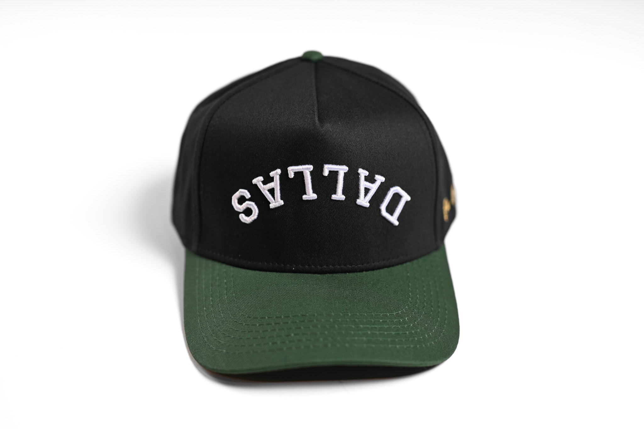 Precurved Dallas snapback - FOREST GREEN / BLACK