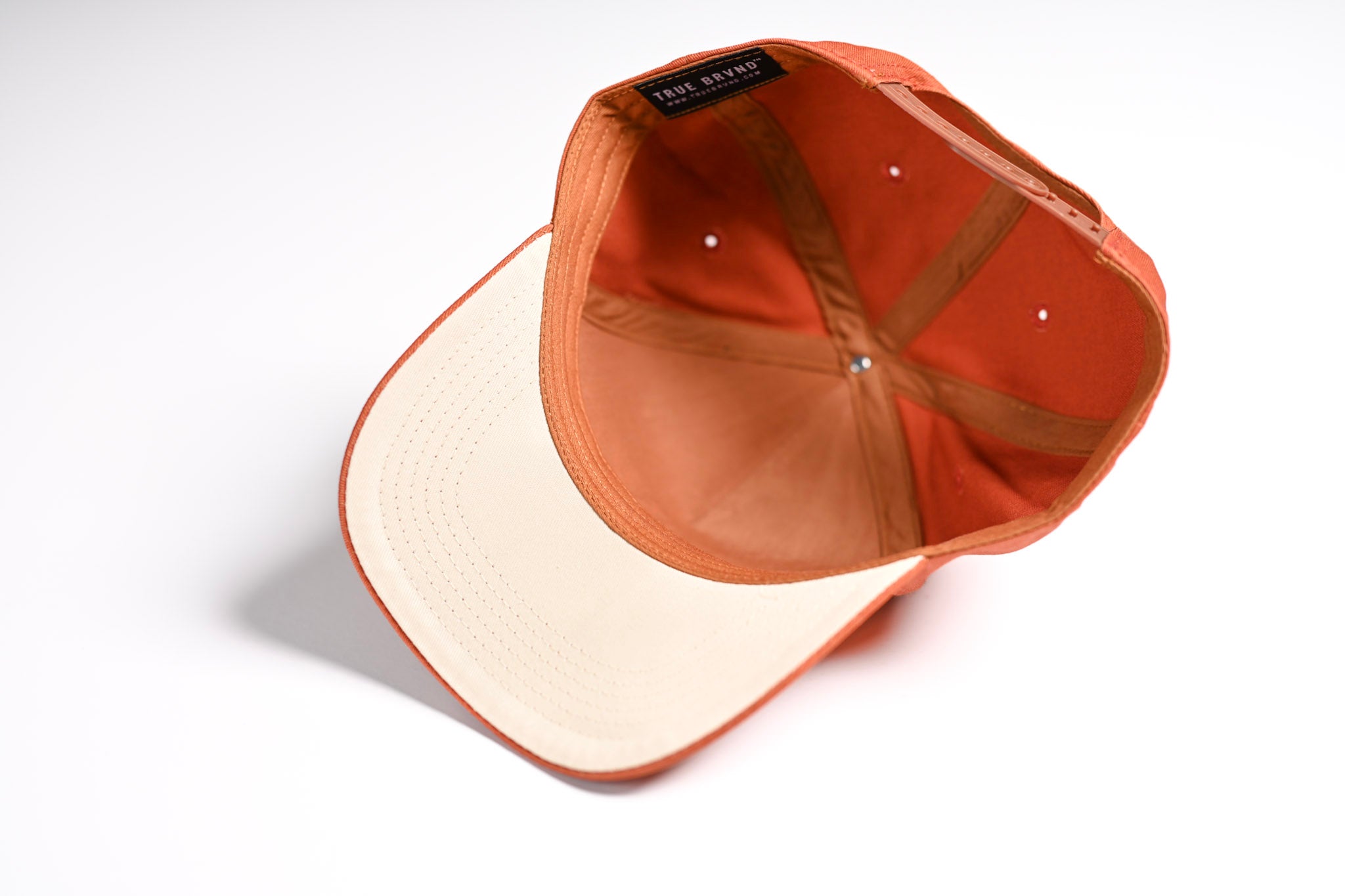 Precurved Dallas snapback - RUST