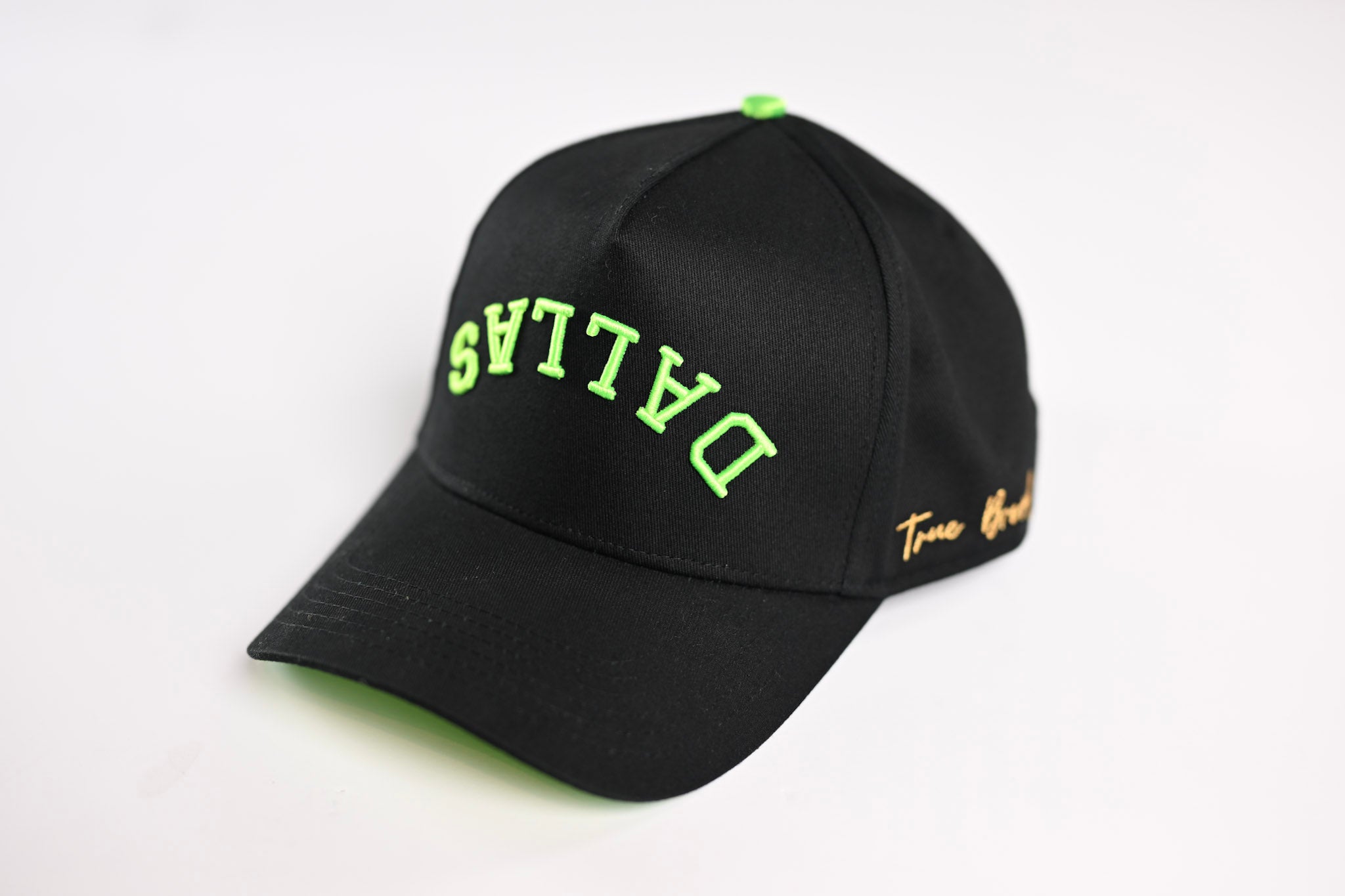 Upside Down Dallas snapback - Black – True Brvnd