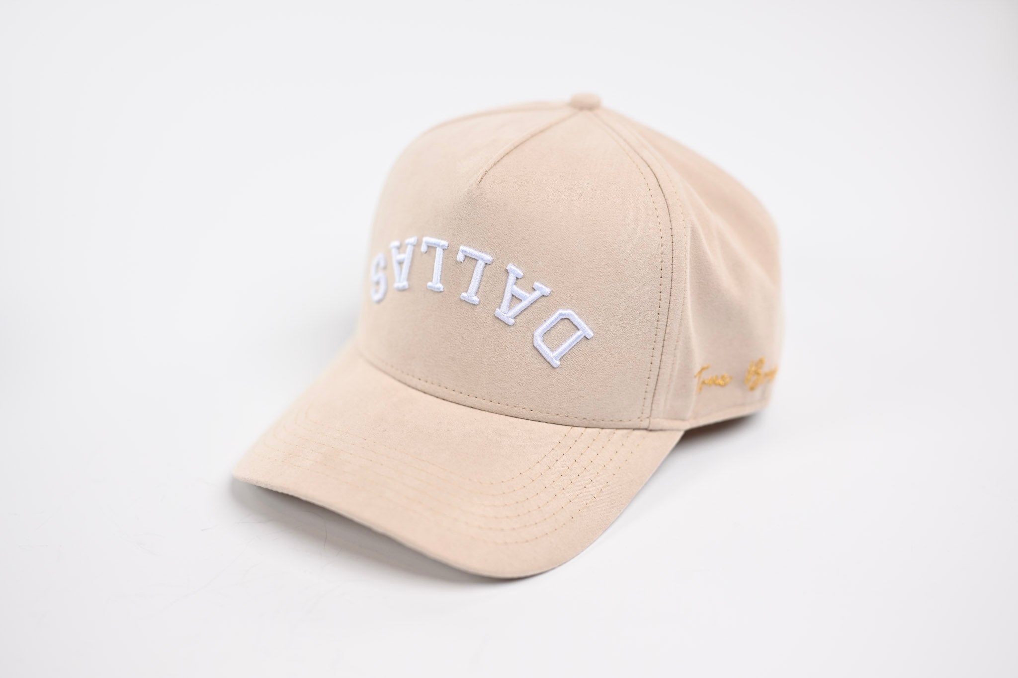 Suede snapback - SAND