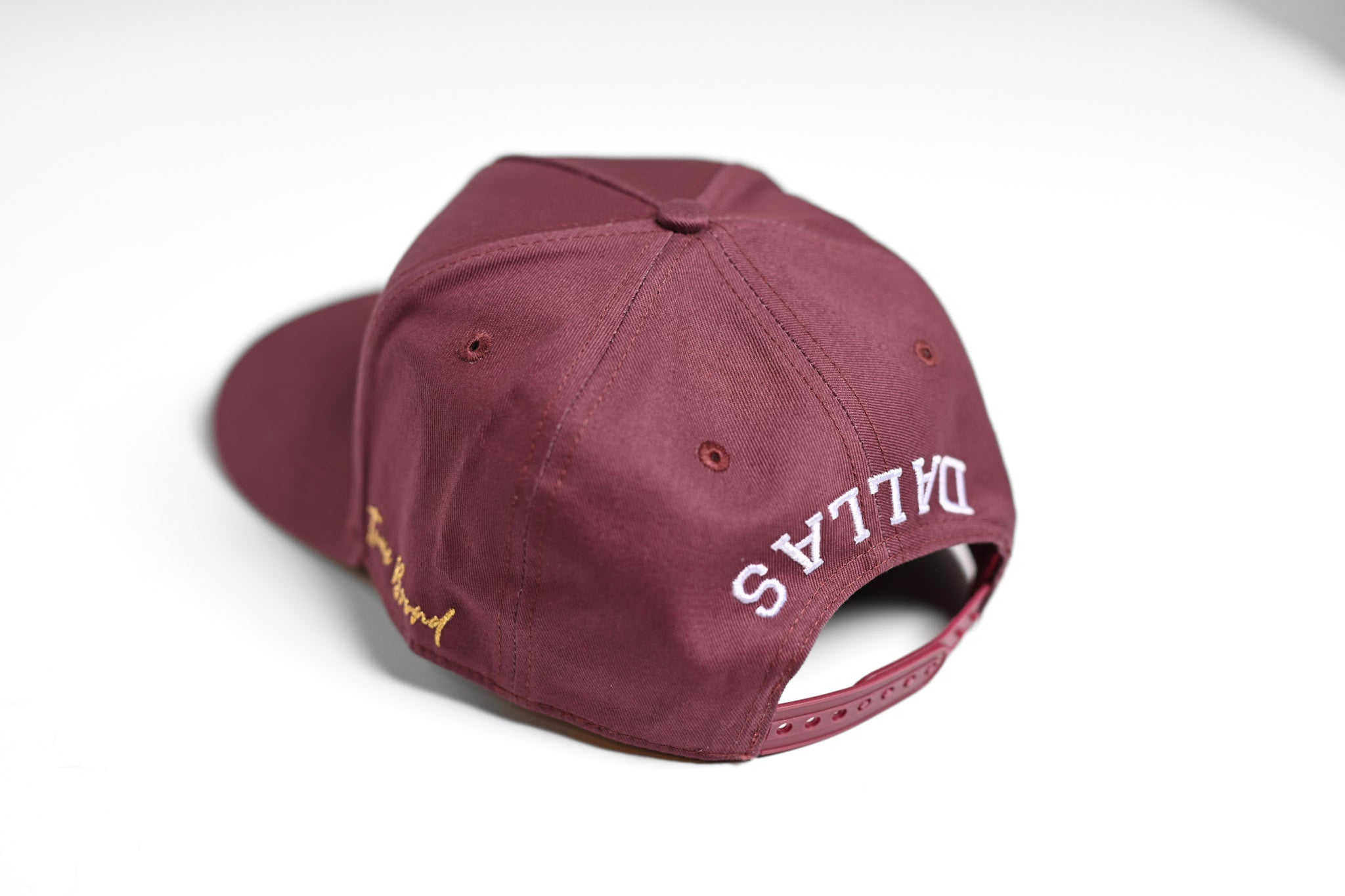 burgundy dallas cowboys hat