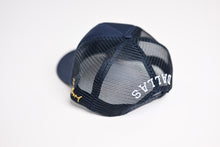 Load image into Gallery viewer, V2 Trucker snapback - NAVY