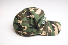 Load image into Gallery viewer, Precurved Dallas snapback - CAMO