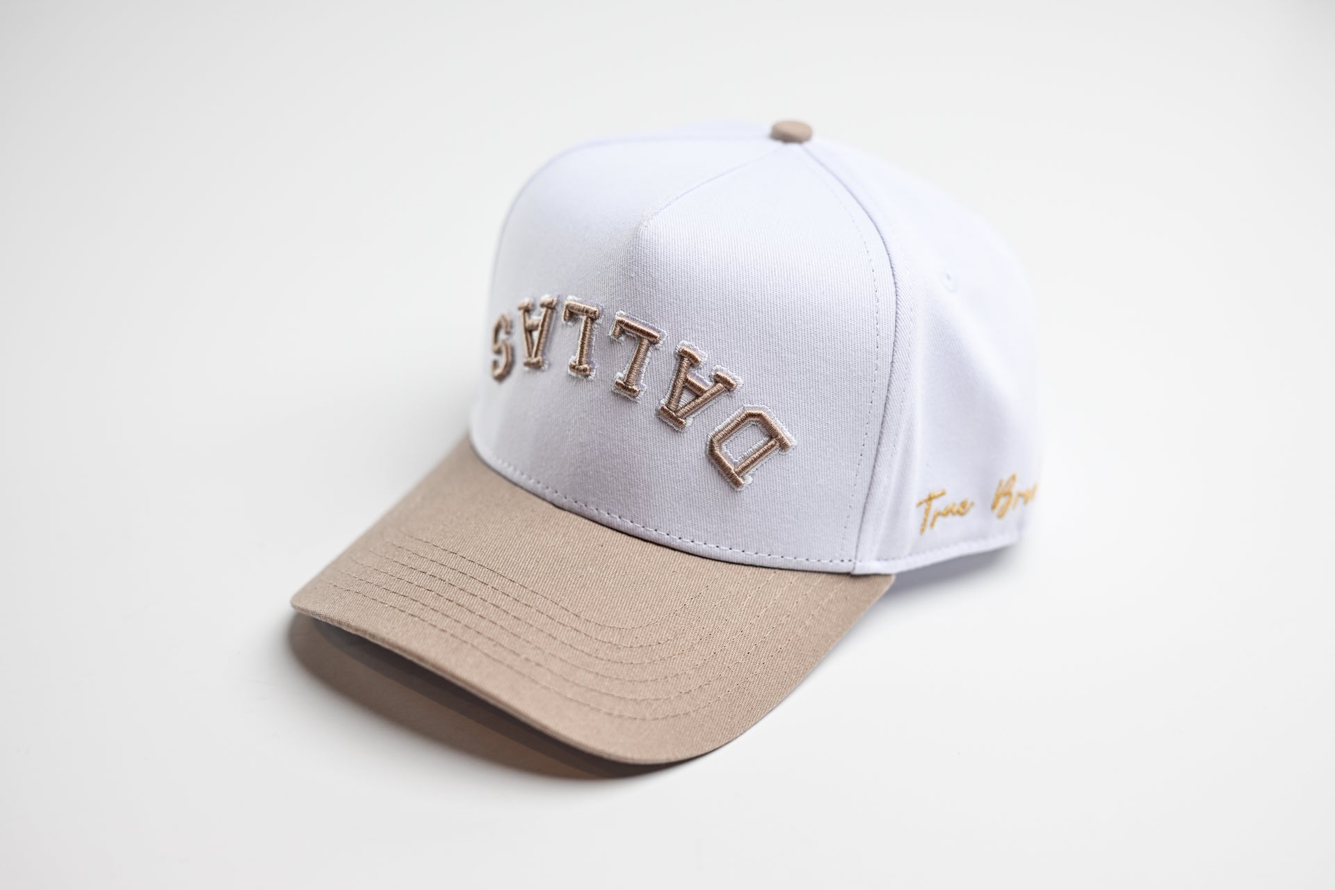 Precurved Dallas snapback - TAUPE / WHITE