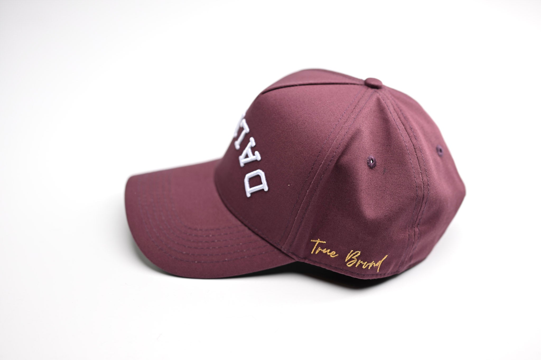 Precurved Dallas Snapback - Red