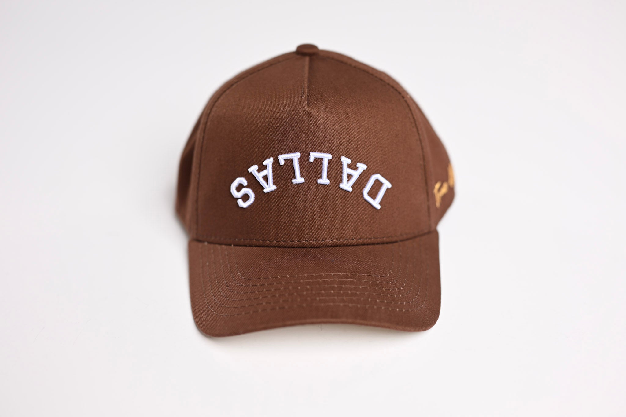 KIDS snapback - BROWN