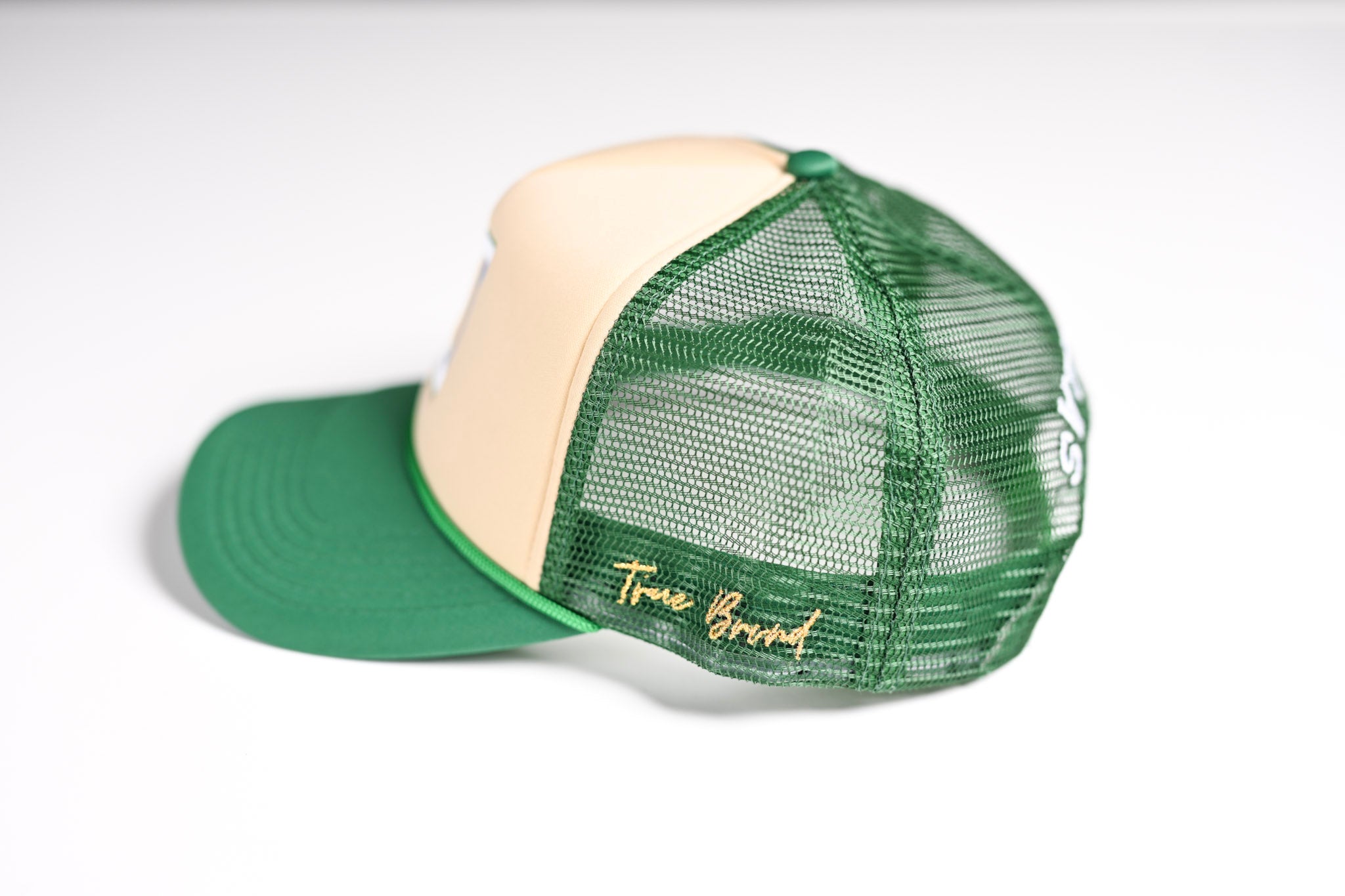 V2 Trucker snapback - GREEN / SAND