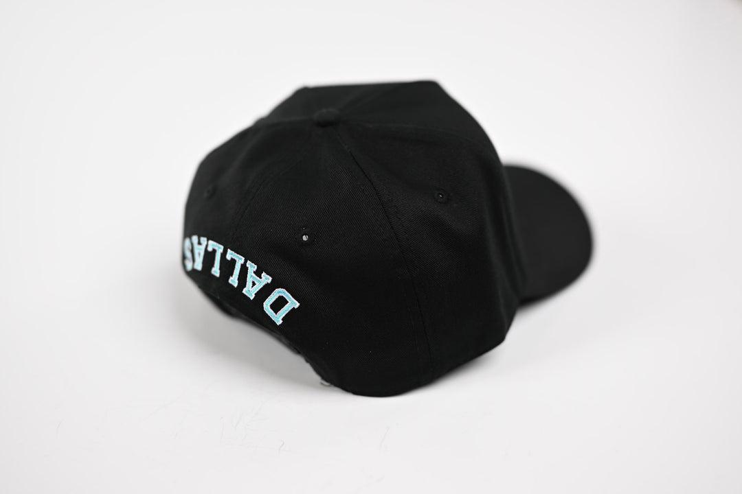 NEON V2 Precurved snapback - BLACK / BLUE