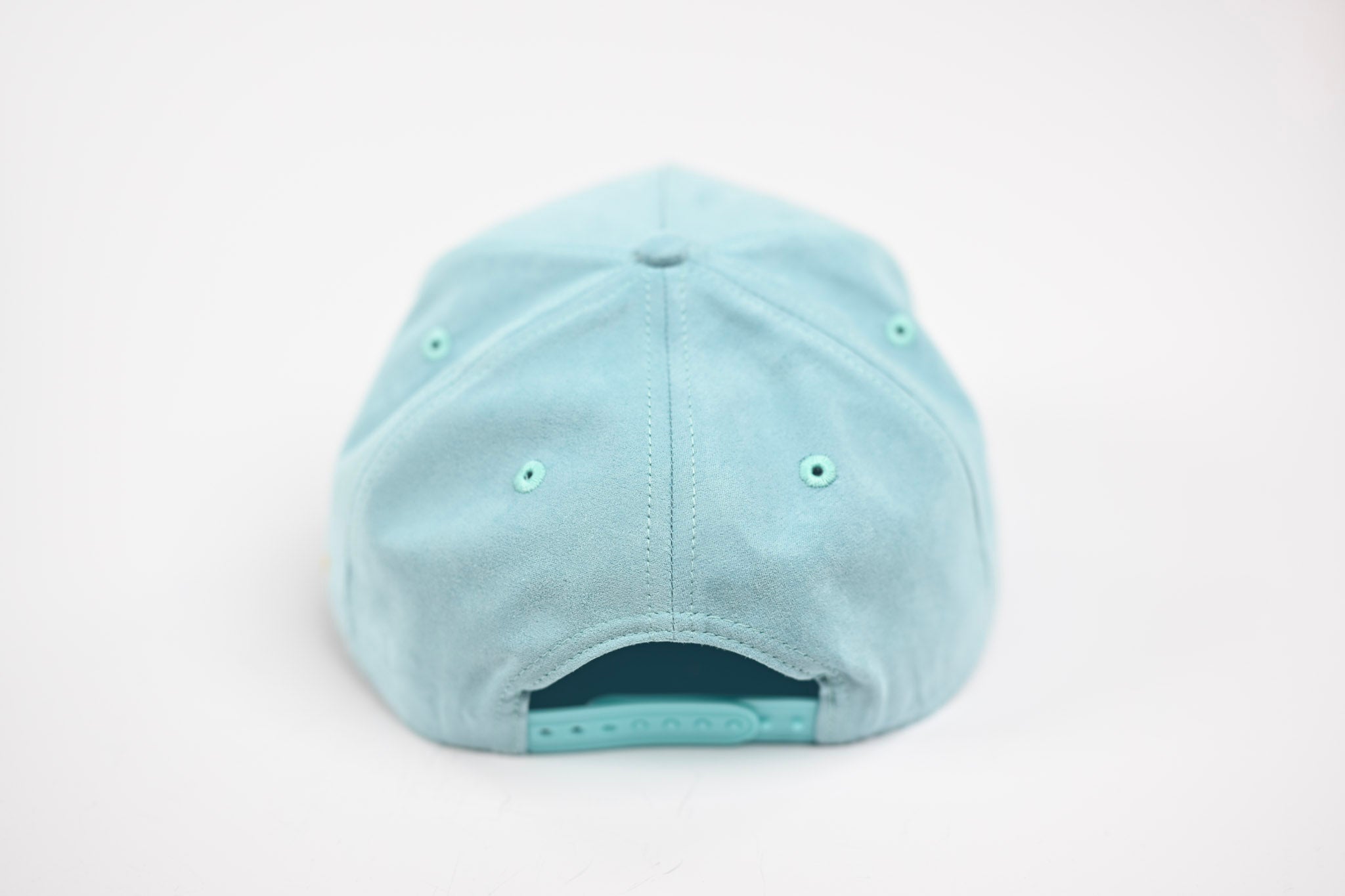 Suede snapback - SKY BLUE