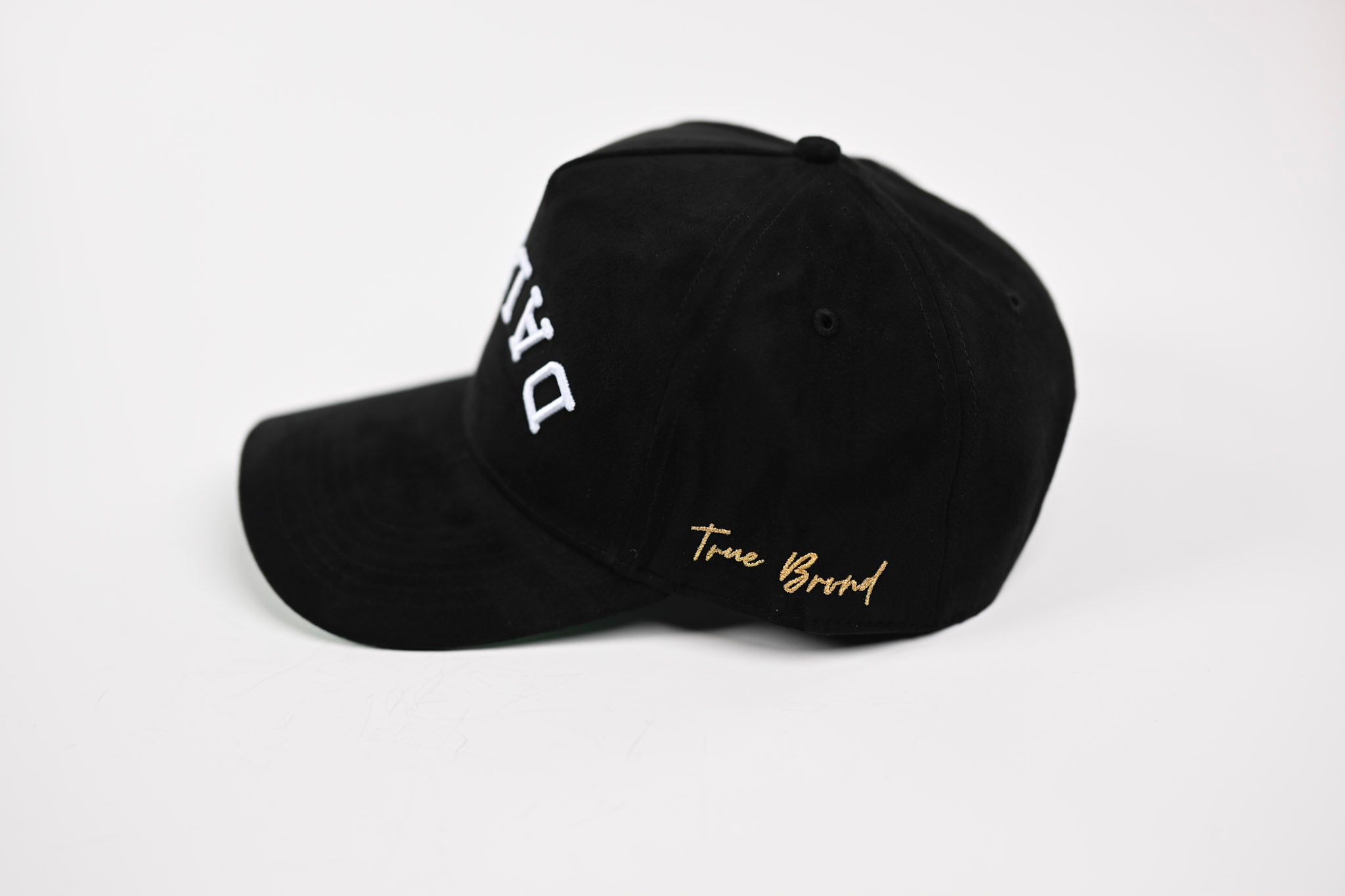 Suede snapback - BLACK