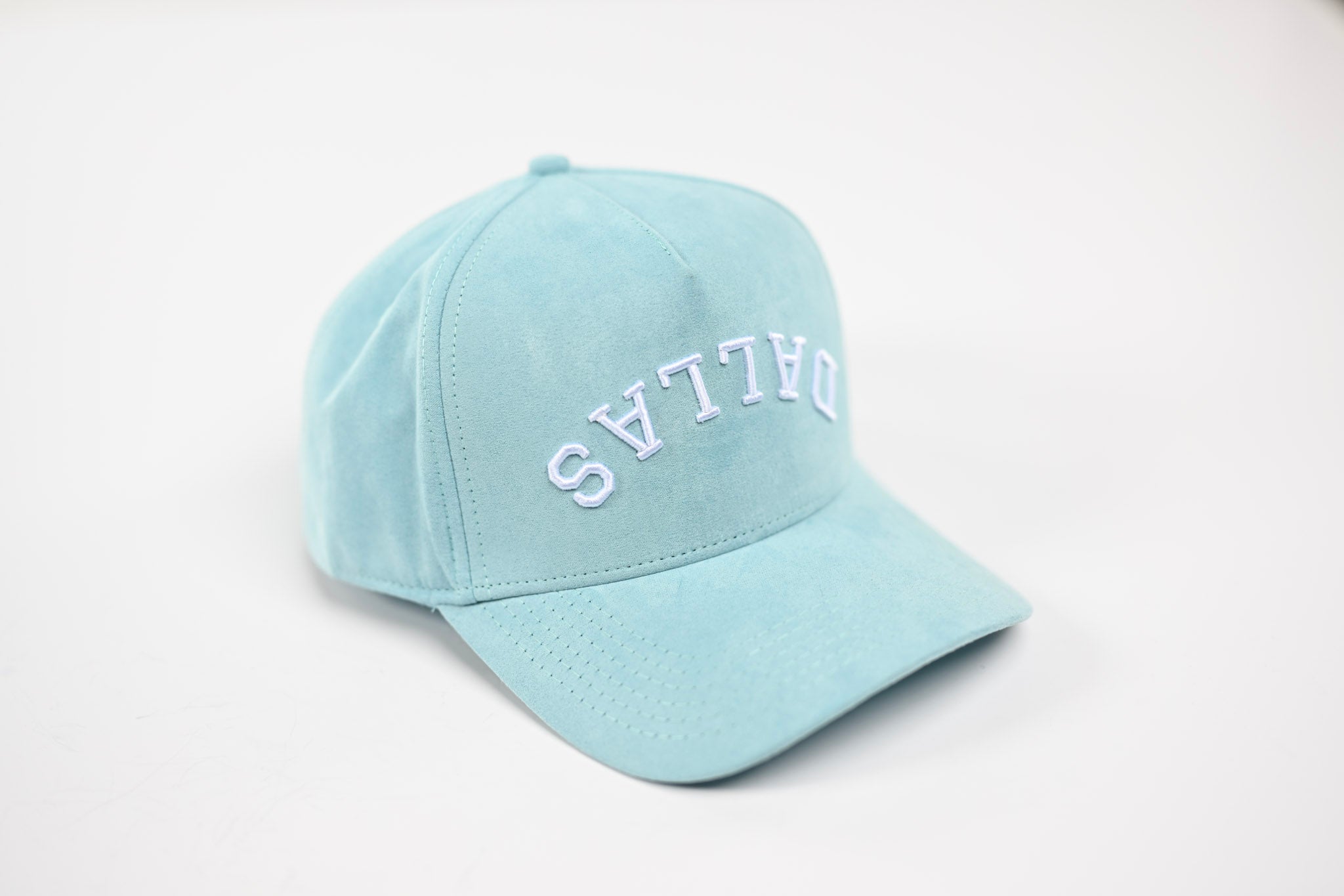 Suede snapback - SKY BLUE